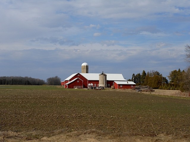 Best Red Barn Ever 01